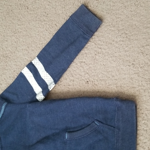Cherokee Toddler Boy's Quarter-Zip Pullover - Picture 4 of 12